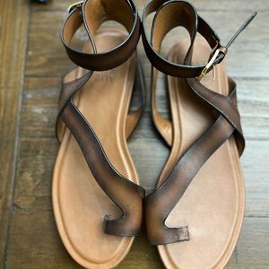 Naturalizer sandals